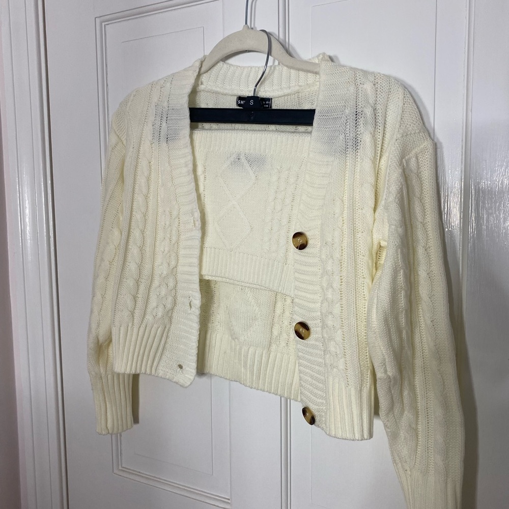 Gorgeous cream sweater set- never worn!